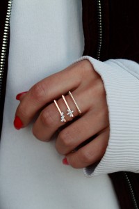 Paris Çizgi Yüzük